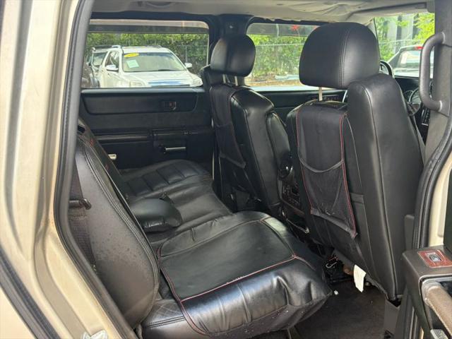 2006 HUMMER H2 Base