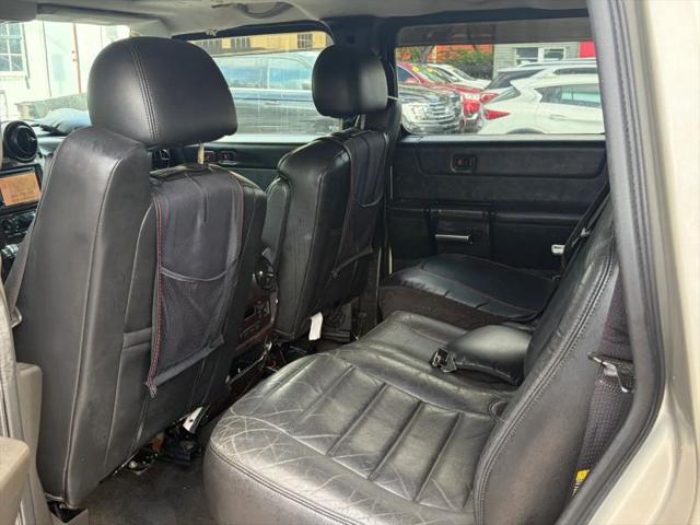 2006 HUMMER H2 Base