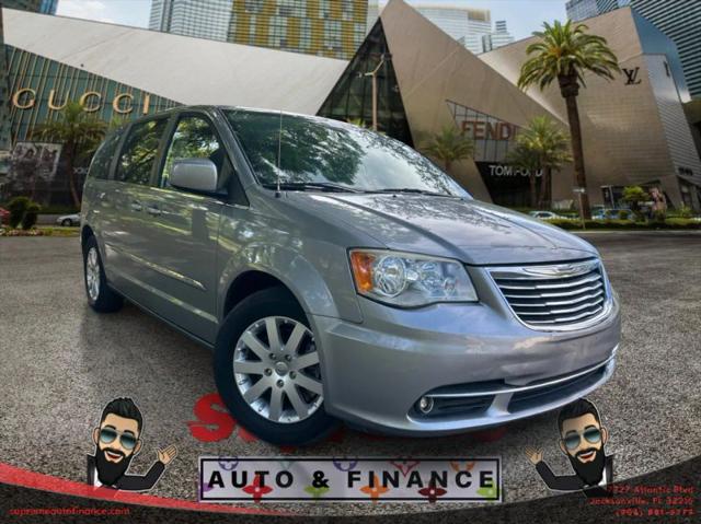 2015 Chrysler Town & Country Touring