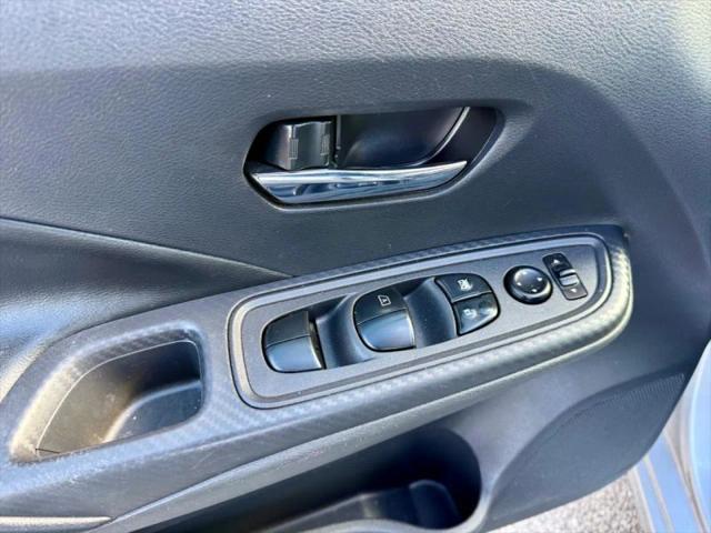 2020 Nissan Versa SV Xtronic CVT