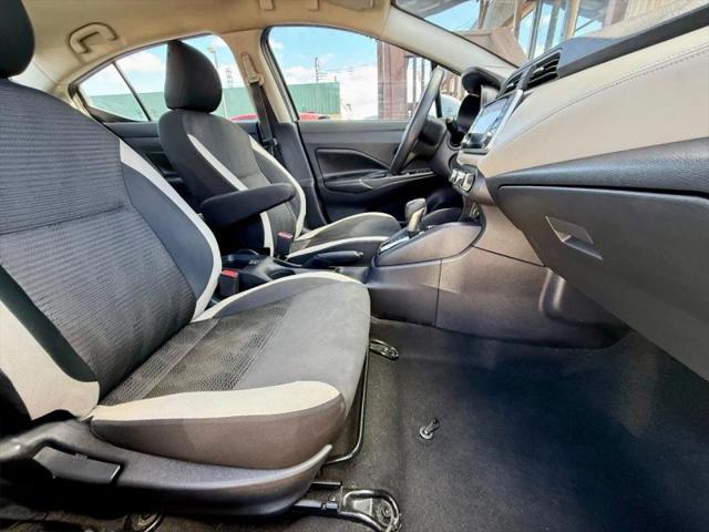 2020 Nissan Versa SV Xtronic CVT