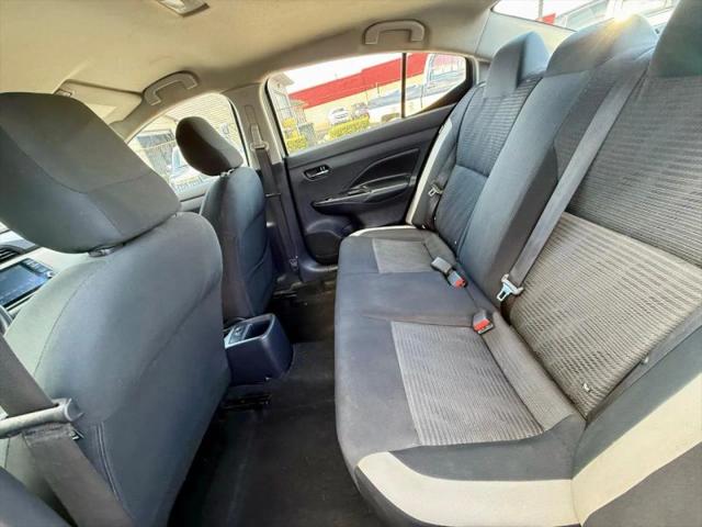 2020 Nissan Versa SV Xtronic CVT