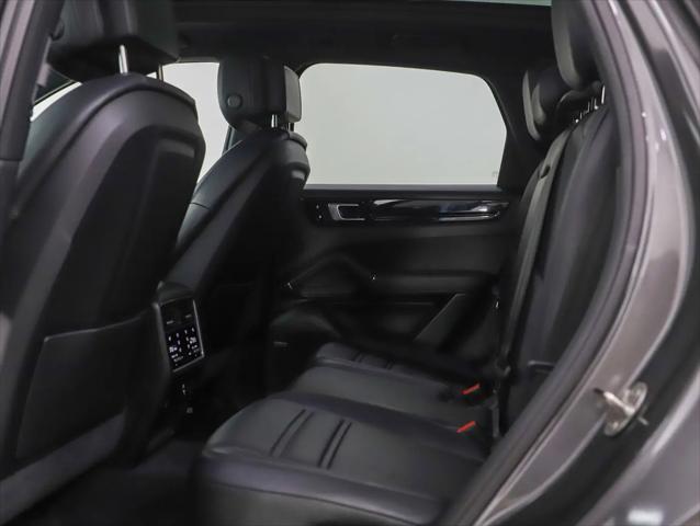 2021 Porsche Cayenne Cayenne