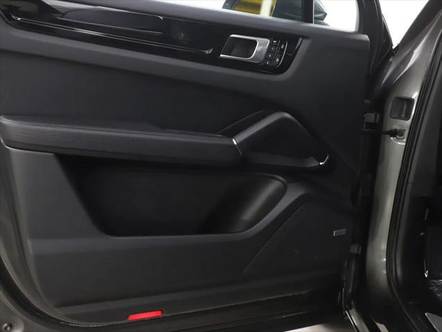 2021 Porsche Cayenne Cayenne