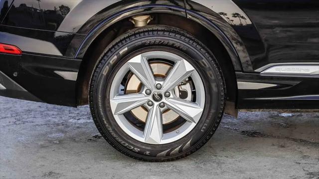 2024 Audi Q7 Premium Plus 45 TFSI quattro Tiptronic