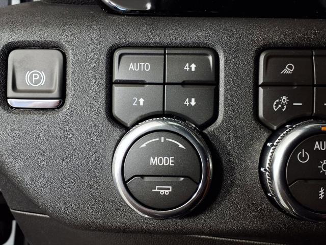 2026 GMC Sierra 2500HD Crew Cab, Standard Bed, SLT, 4WD