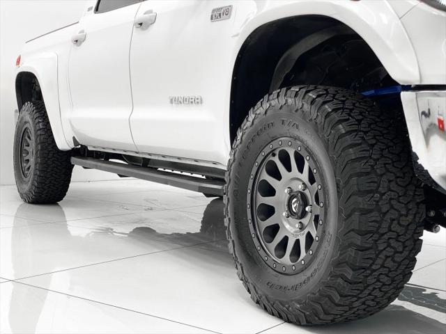 2018 Toyota Tundra SR5 5.7L V8