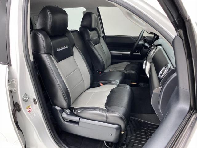 2018 Toyota Tundra SR5 5.7L V8