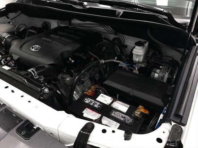 2018 Toyota Tundra SR5 5.7L V8