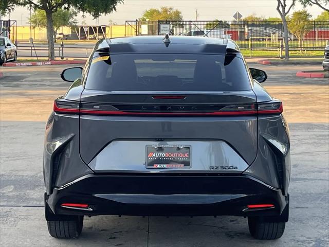 2025 Lexus RZ RZ 300e