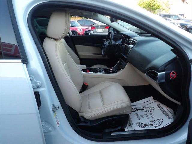 2017 Jaguar XE 35t Prestige