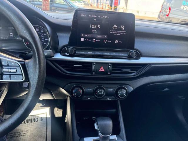 2022 Kia Forte LXS
