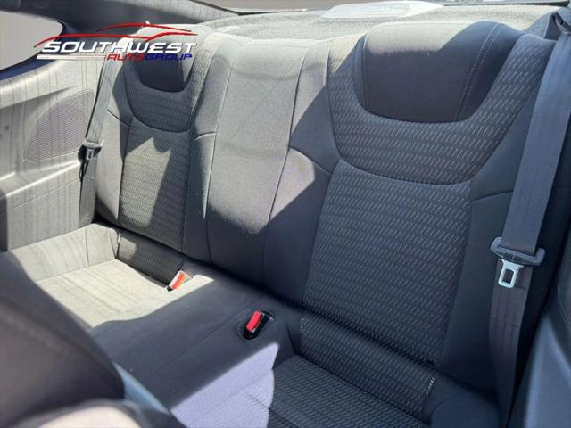 2015 Hyundai Genesis Coupe 3.8 Base