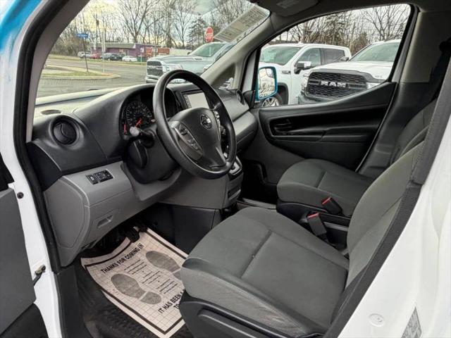 2021 Nissan NV200 Compact Cargo SV Xtronic CVT