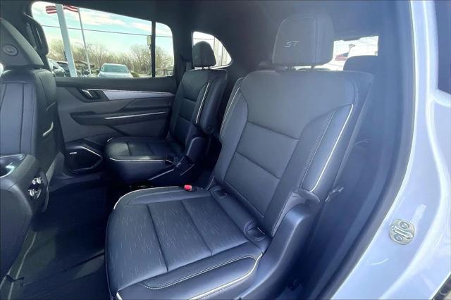 2026 Buick Enclave Sport Touring FWD