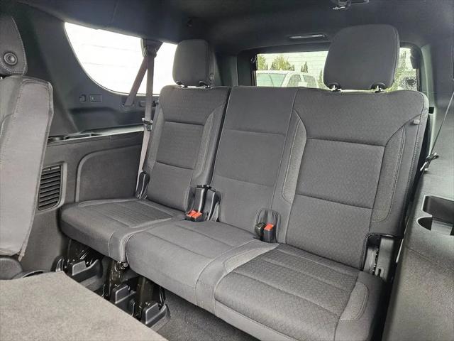 2026 Chevrolet Suburban LS, 4WD