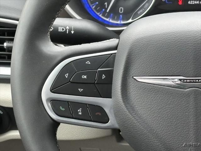 2023 Chrysler Voyager LX