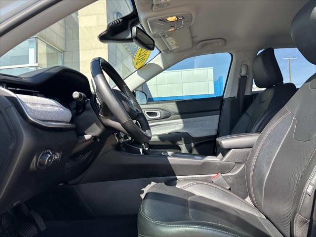 2022 Jeep Compass Latitude Lux 4x4