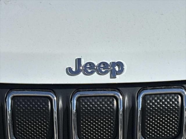 2022 Jeep Compass Latitude Lux 4x4