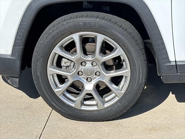 2022 Jeep Compass Latitude Lux 4x4