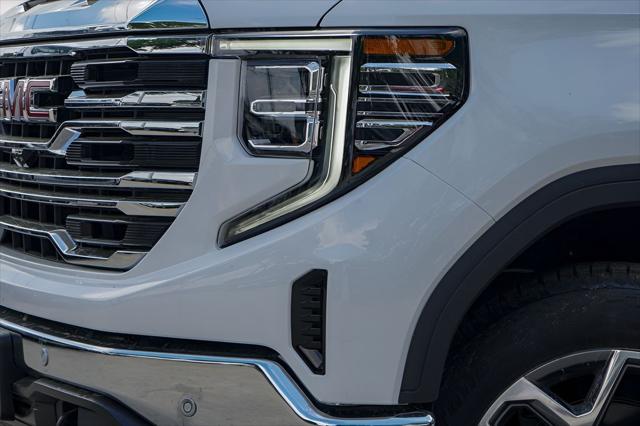 2026 GMC Sierra 1500 Crew Cab, Short Bed, SLT, 4WD