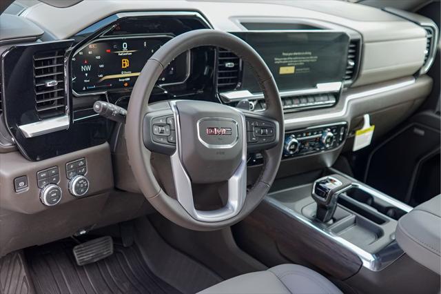 2026 GMC Sierra 1500 Crew Cab, Short Bed, SLT, 4WD