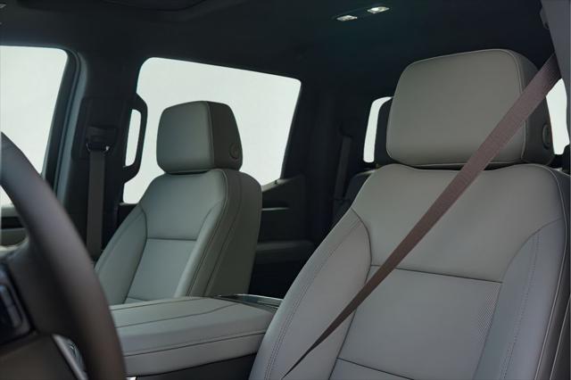 2026 GMC Sierra 1500 Crew Cab, Short Bed, SLT, 4WD