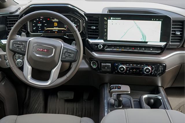 2026 GMC Sierra 1500 Crew Cab, Short Bed, SLT, 4WD