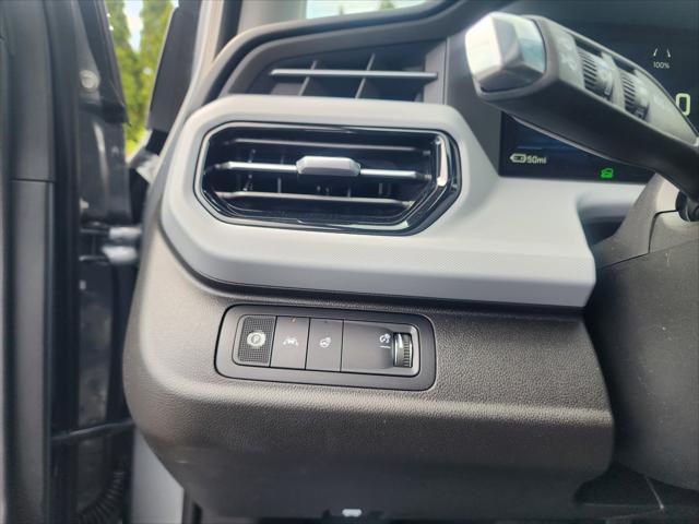 2027 Chevrolet Bolt LT FWD