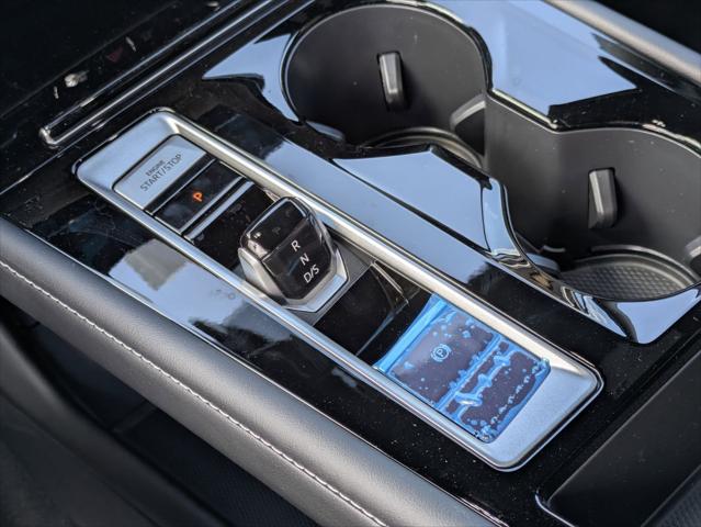 2026 Volkswagen Atlas Cross Sport SE with Technology