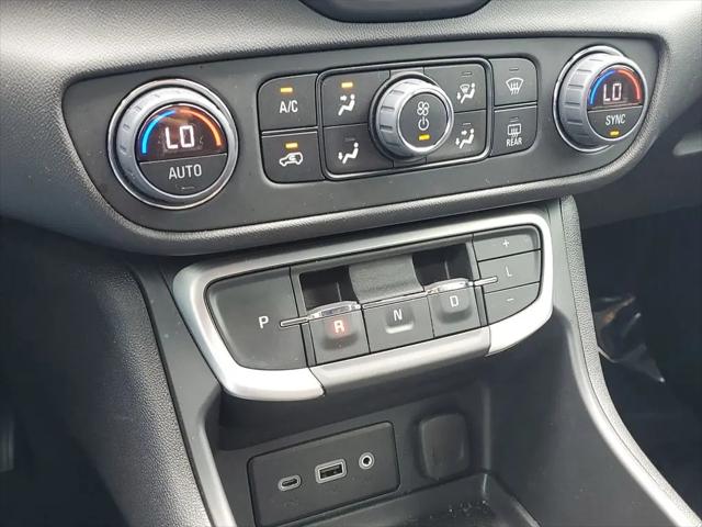 2024 GMC Terrain FWD SLE