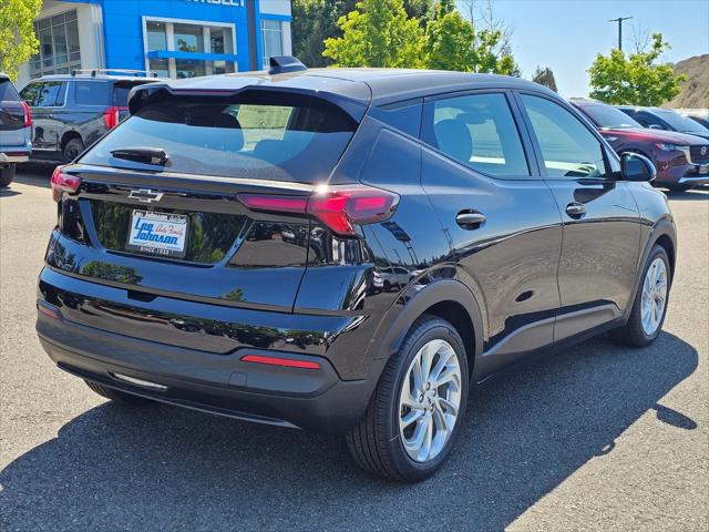 2027 Chevrolet Bolt LT FWD