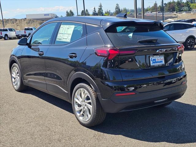 2027 Chevrolet Bolt LT FWD