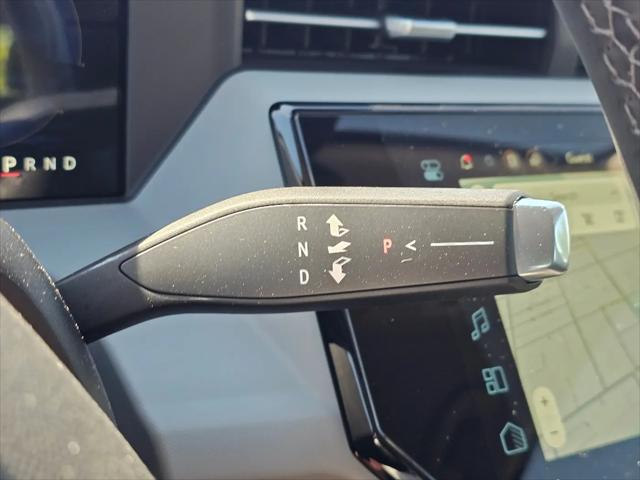 2027 Chevrolet Bolt LT FWD