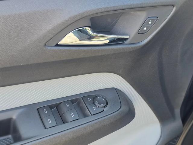 2027 Chevrolet Bolt LT FWD