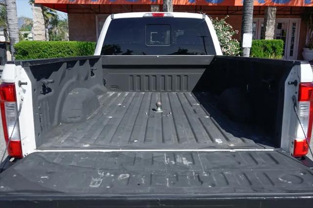 2017 Ford F-350 LARIAT