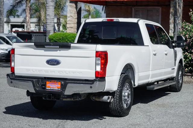 2017 Ford F-350 LARIAT