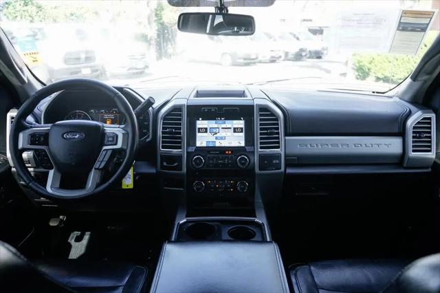 2017 Ford F-350 LARIAT