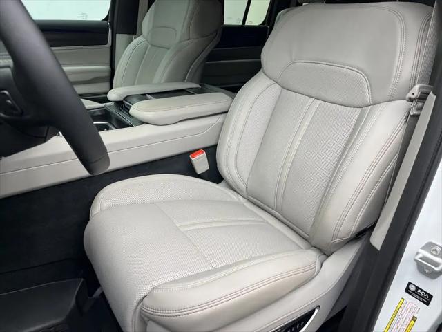 2026 Jeep Grand Wagoneer L Summit Obsidian 4x4