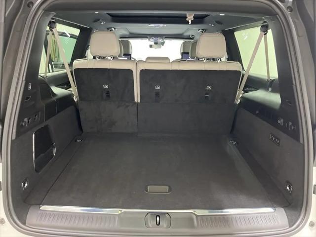 2026 Jeep Grand Wagoneer L Summit Obsidian 4x4