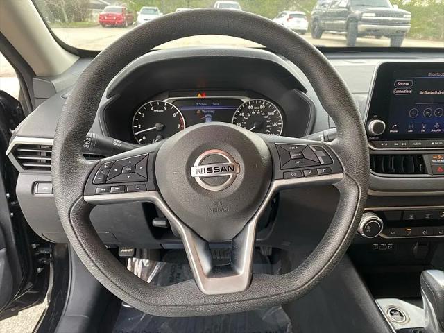 2022 Nissan Altima SV FWD