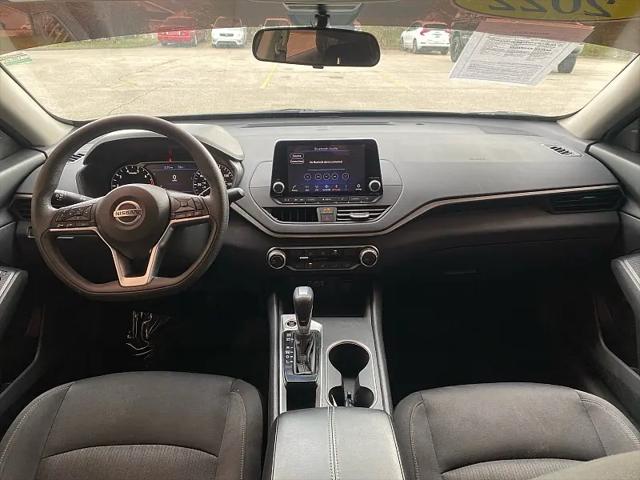 2022 Nissan Altima SV FWD