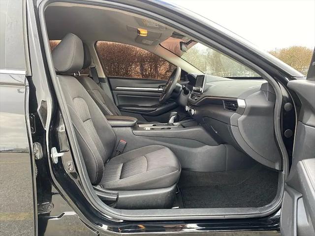 2022 Nissan Altima SV FWD