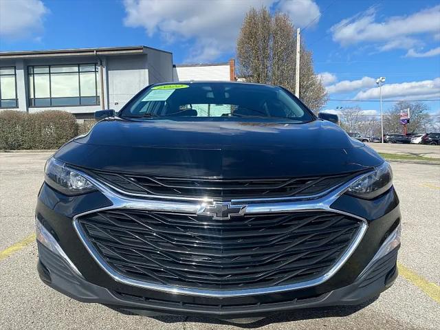2022 Chevrolet Malibu FWD RS