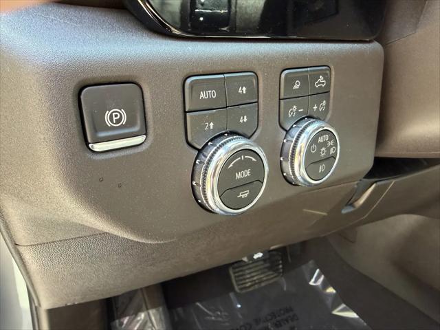 2026 GMC Sierra 2500HD Crew Cab, Standard Bed, SLT, 4WD