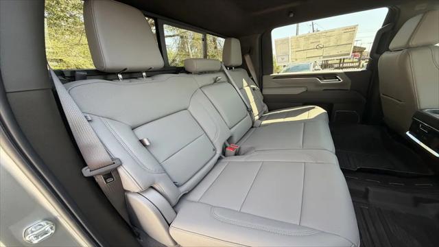 2026 GMC Sierra 2500HD Crew Cab, Standard Bed, SLT, 4WD