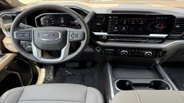 2026 GMC Sierra 2500HD Crew Cab, Standard Bed, SLT, 4WD