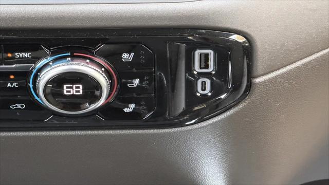 2026 GMC Sierra 2500HD Crew Cab, Standard Bed, SLT, 4WD
