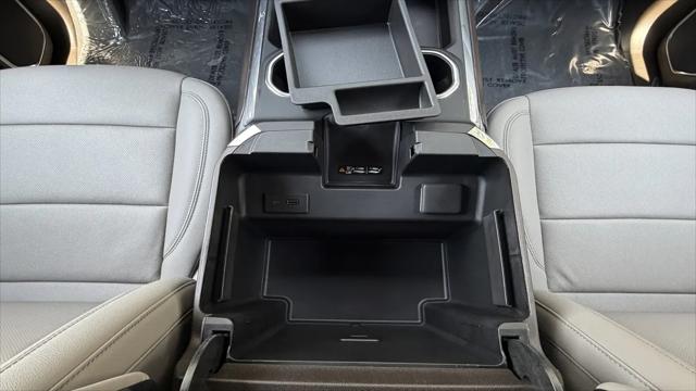 2026 GMC Sierra 2500HD Crew Cab, Standard Bed, SLT, 4WD