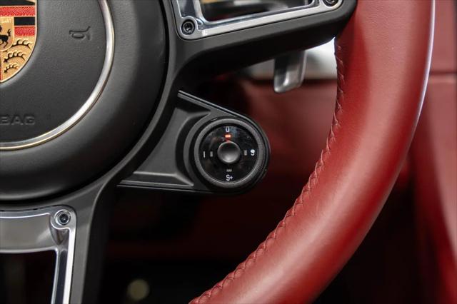 2017 Porsche 911 Targa 4S